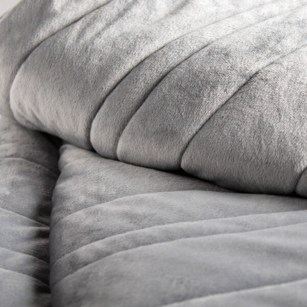 MA_Weighted-BlanketDetail-WB1563824757_original.jpg